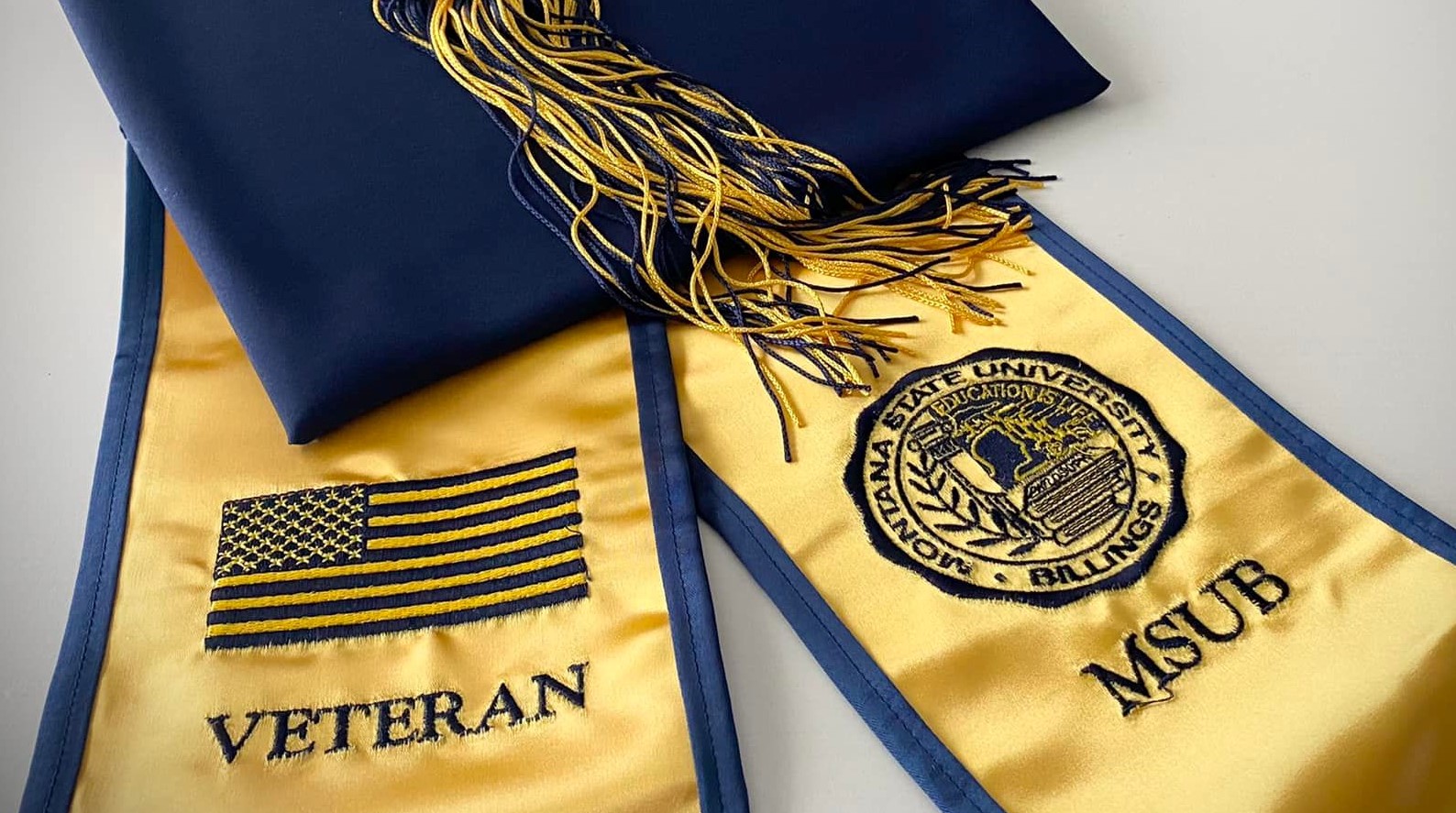 Veteran's graduation stoll