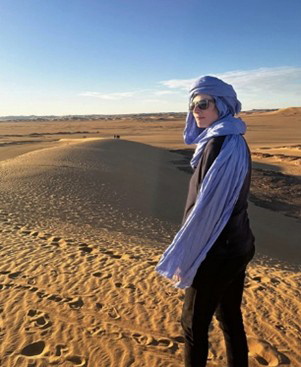 Elizabeth Nelson in the Sahara Desert