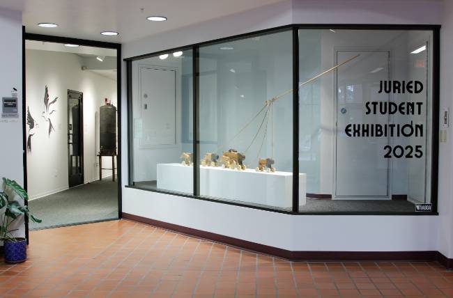entrance of the northcutt steele gallery
