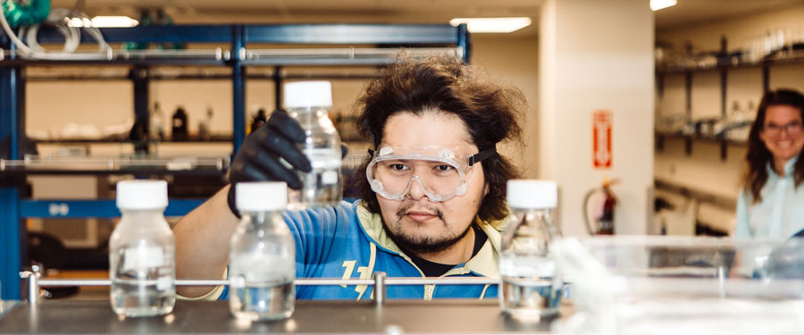 MSUB student in science lab