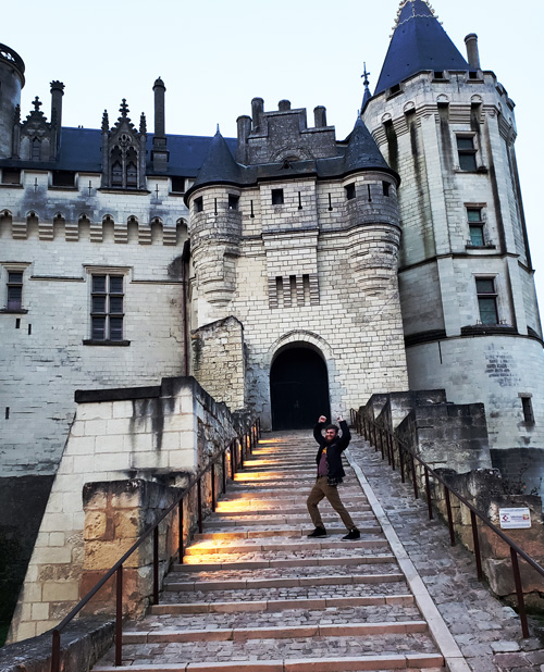 MSUB student infront of French castle